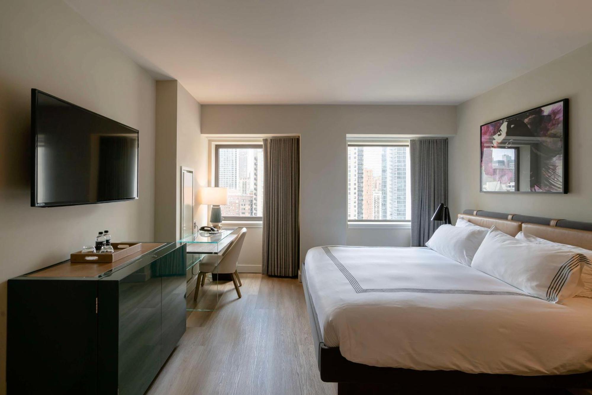 Thompson Chicago, By Hyatt Hotel Exterior photo